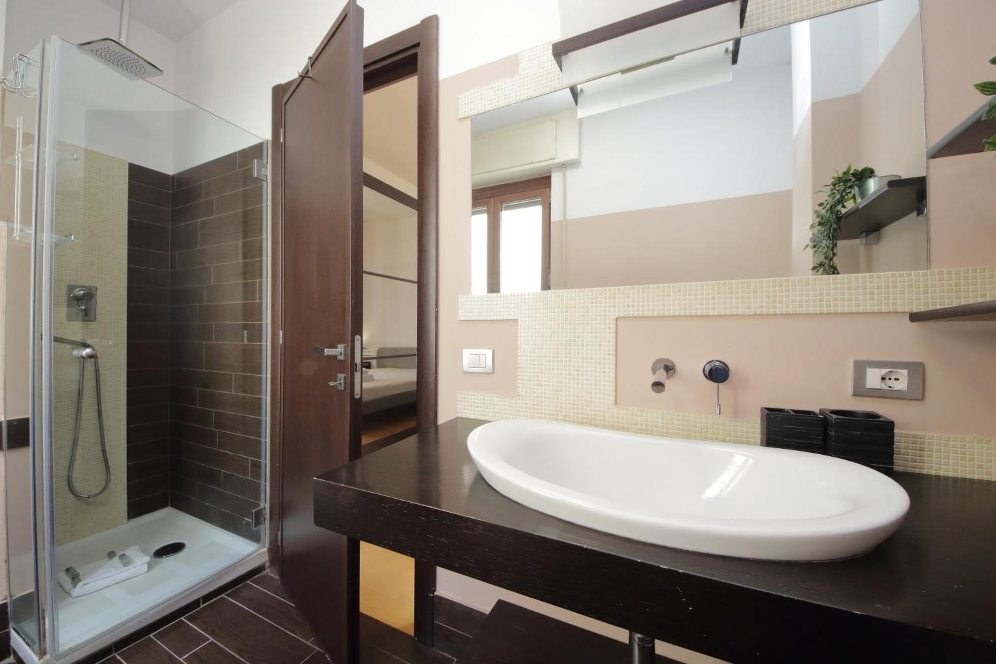 Cozy And Comfy Apartment In Piramide Metro Stop Roma Esterno foto